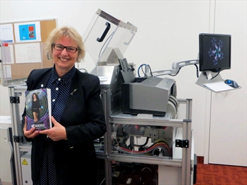 3hcc_asquithnina0609_content