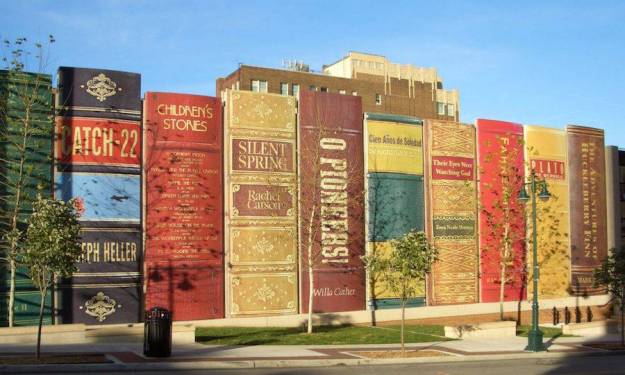 brilliant-decoration-for-the-kansas-city-public-library1-900x541