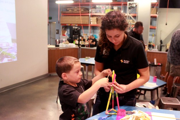 makerspace_paperengineering3