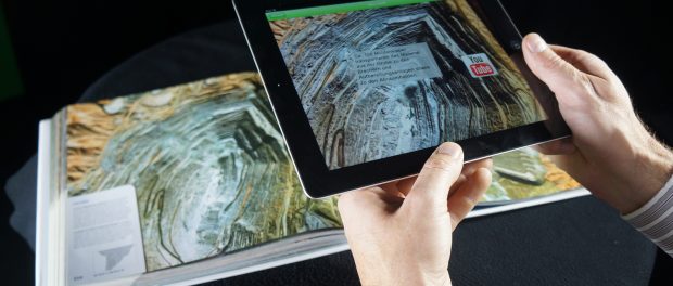 10185040173_82b153630f_h-620x264