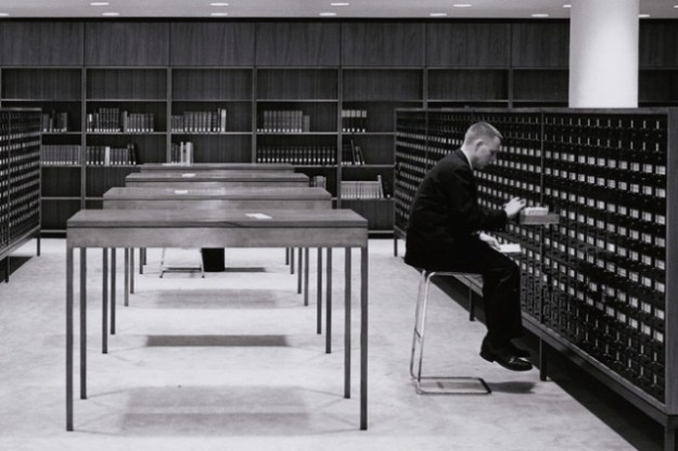 e279882a3bc5395cd856344a9cfcf285