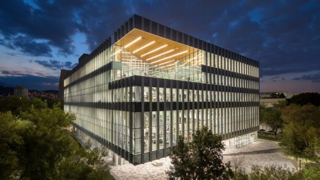library-sasaki-monterrey-tec-architecture-mexico_dezeen_2364_hero-852x479