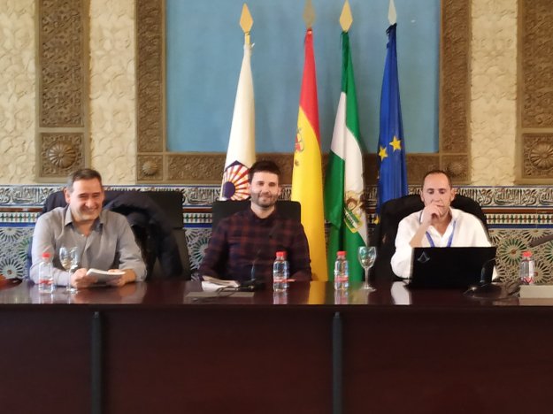 E2437E8A-A9AE-4EFF-B3BF-F09EDAD976D3