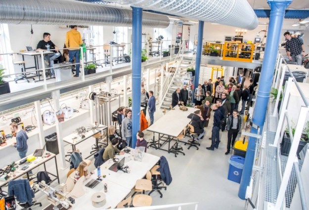 52953616_2089448611091435_6456341555430031360_o