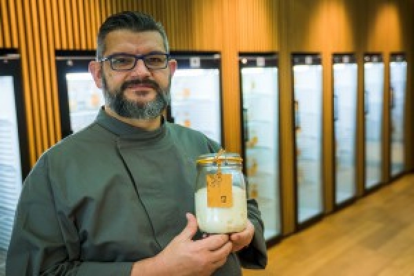 60234e544e48e9ca7643f3129ee0c811_xl