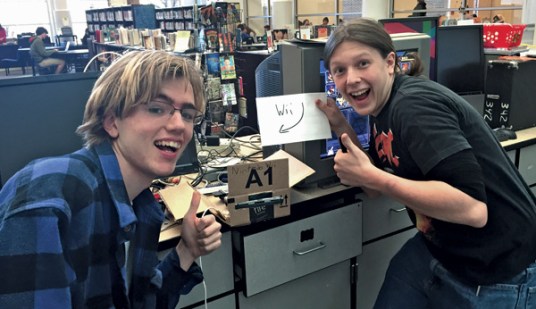 slj1505-magichappens-craddock_dudesl