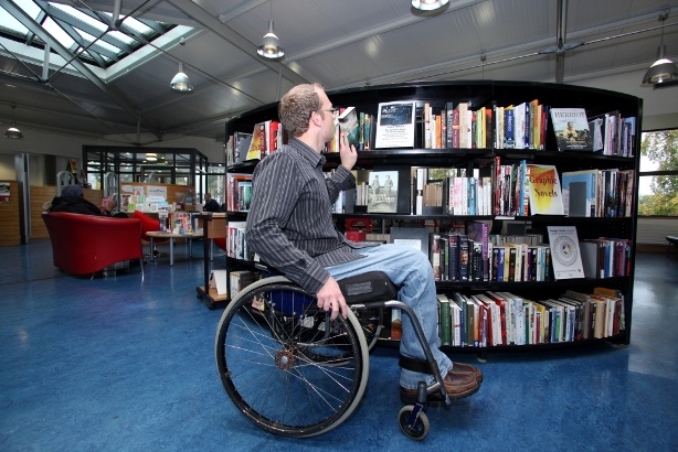 9.wheelchairusercabra