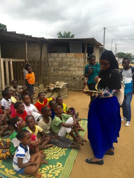 bars-vie-books-cote-divoire-youth-day-centre-eulis-3