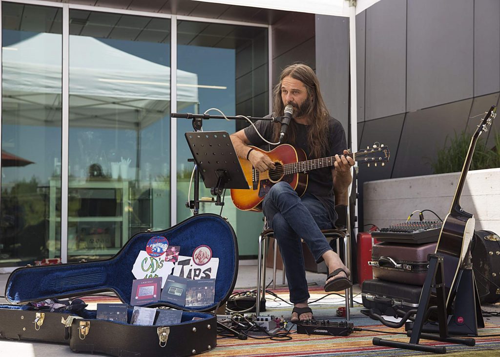 musiconthepatio-tpr-062420-1-1024x732-1